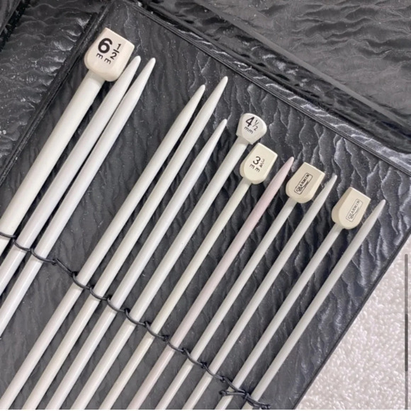 Vintage Brown Faux Leather Knitting  Needles Case With Knitting Needles - Picture 9 of 14